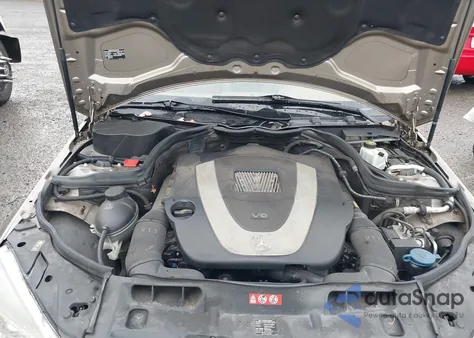 2008 Mercedes-Benz C 300 Luxury/Sport z USA, uszkodzony, nr VIN WDDGF54X68F071168